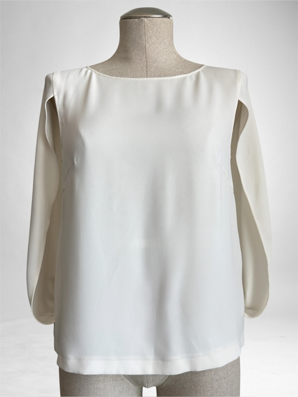 Nolleys Sophi Satin Blouse – Size 38 (US S/M) | White/Ivory